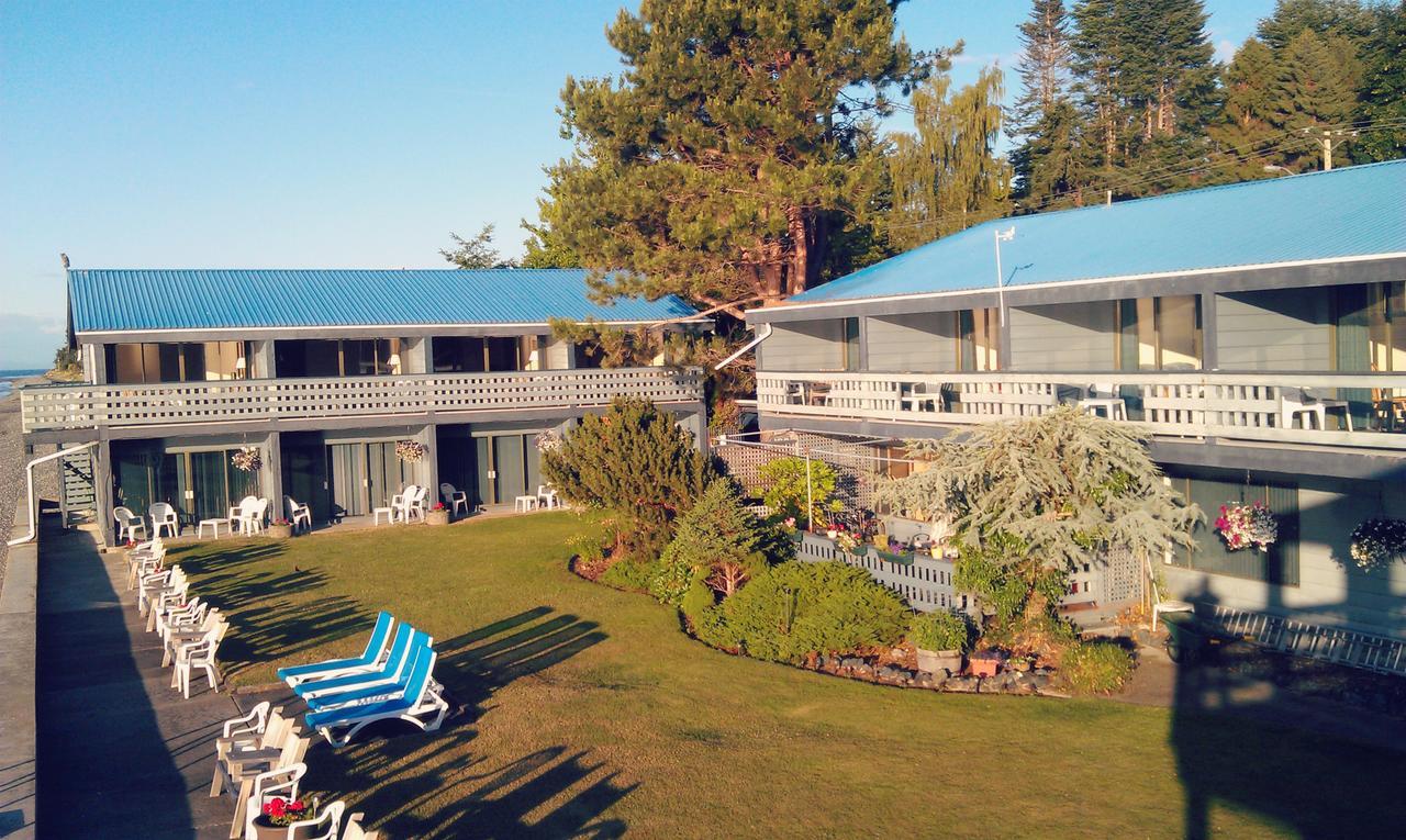 Sand Pebbles Inn Qualicum Beach Dış mekan fotoğraf