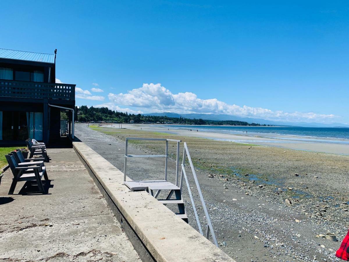 Sand Pebbles Inn Qualicum Beach Dış mekan fotoğraf